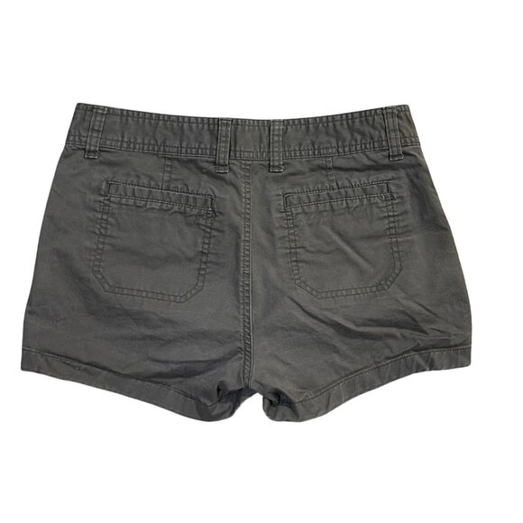 Gap Factory Women's Chino Shorts Green Inseam 2.5" Inseam Size 0 - Picture 2 of 5